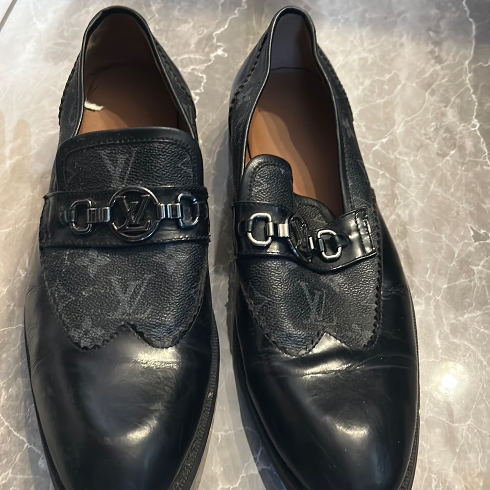 LV MEN’s shoes!